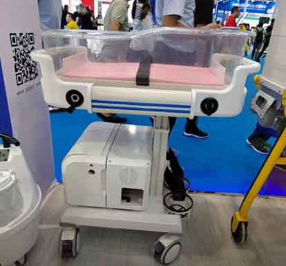 新生兒轉(zhuǎn)運(yùn)車設(shè)計(jì)