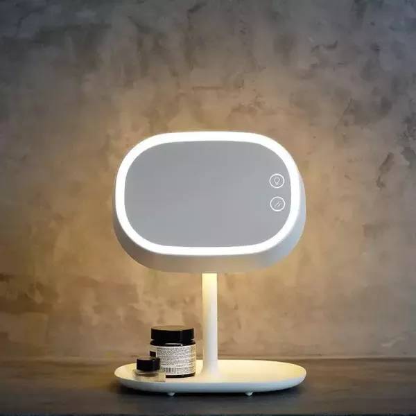  可充電式LED化妝臺燈設(shè)計